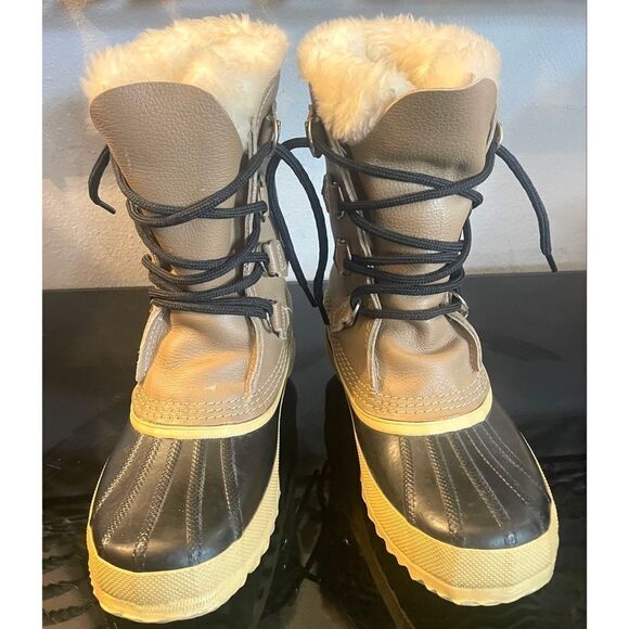 SOREL Manitou Made In Canada Tan Boots Women’s Duck Boots w Wool Liners Size 5 - Picture 4 of 12